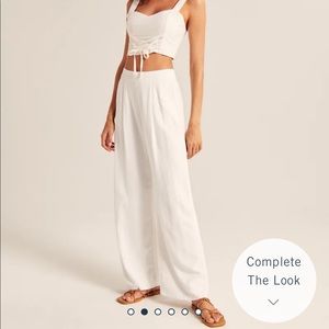 Abercrombie & Fitch pull on linen blend pants. White, size XS, new with tags.